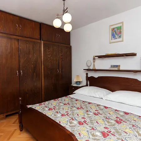 Ikana Apartament